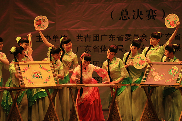 復件 暨南大學——西關繡（古勁松）.JPG