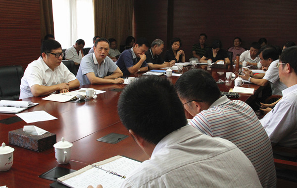 中心組學習.jpg